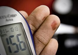 Le diabète accompagne l'hyperglycémie un niveau élevé de glycémie